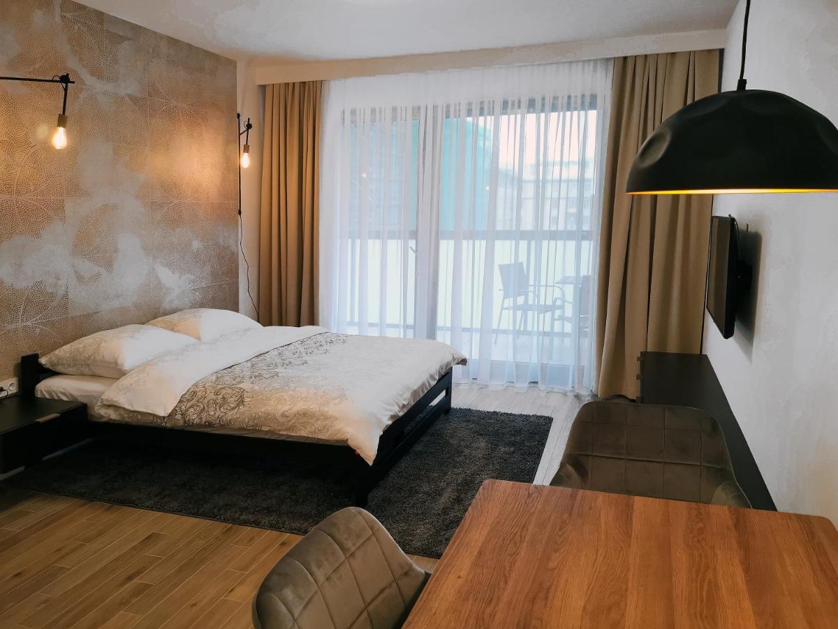 Come&Stay Apartments Wola ワルシャワ エクステリア 写真